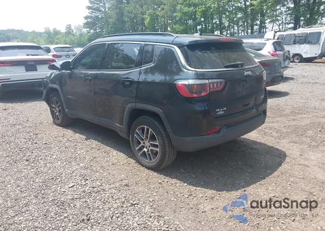 2018 Jeep Compass Latitude 4X4 from USA, damaged, VIN 3C4NJDBB8JT455854